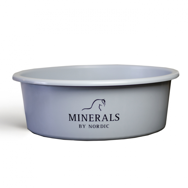 Feedingbowl 5 L Minerals by Nordic in the group HORSE / Horse care / Team products at Minerals by Nordic (FOD-5L)